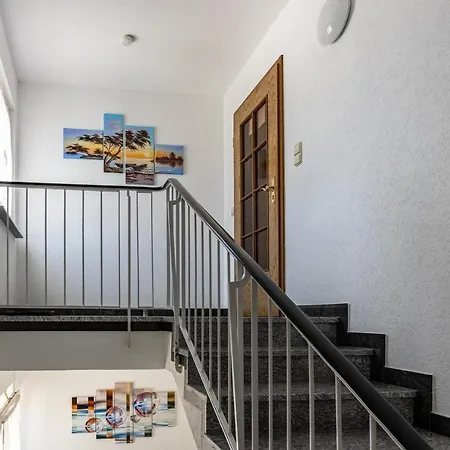 Apartment Laulina *