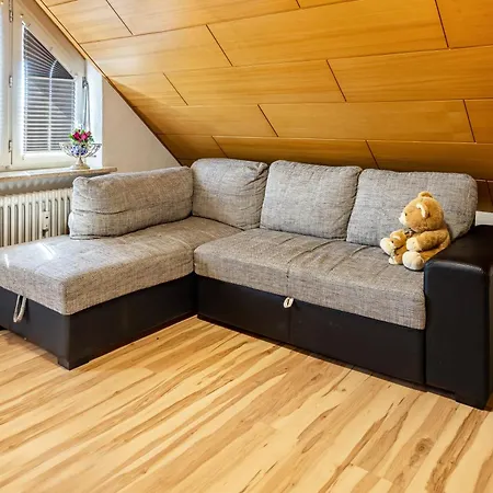 Laulina Apartment *